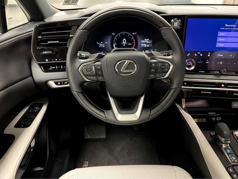 Certified 2025 Lexus RX 350 Premium w/ Convenience Package AWD/4WD image 31