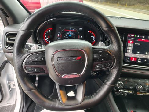 Certified 2024 Dodge Durango GT image 34