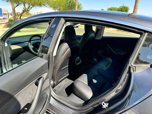 Used 2018 Tesla Model 3 Long Range AWD/4WD image 12