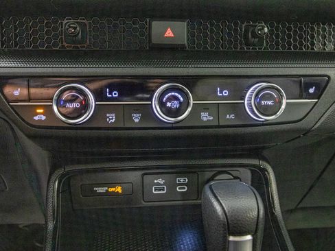 Used 2024 Honda CR-V EX image 29