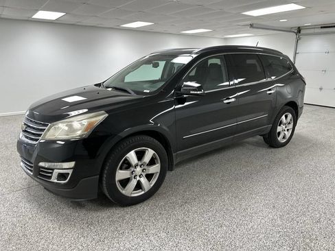 Used 2016 Chevrolet Traverse LTZ AWD/4WD image 4