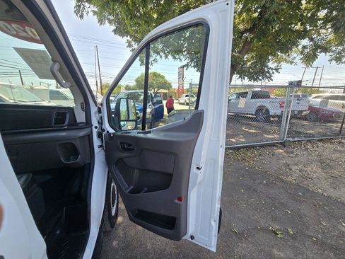 Used 2020 Ford Transit 250 Medium Roof RWD image 22
