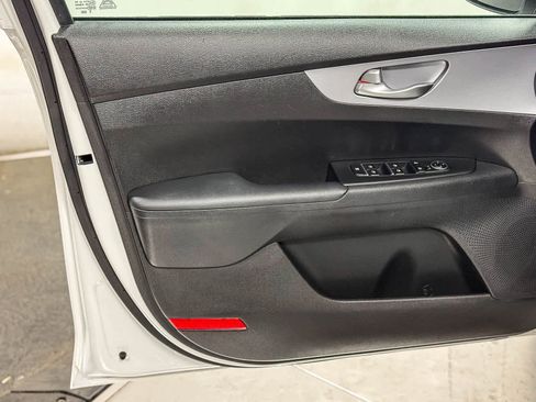 Used 2024 Kia Forte LXS FWD image 21