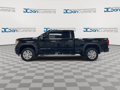 Used 2021 GMC Sierra 2500 Denali w/ Denali Ultimate Package AWD/4WD image 5