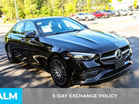 Used 2025 Mercedes-Benz C 300 Sedan image 4