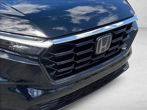 Used 2023 Honda CR-V EX image 30