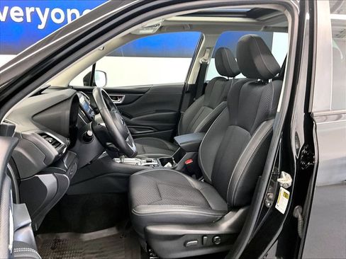 Used 2022 Subaru Forester Premium AWD/4WD image 10