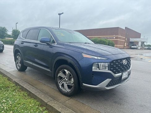 Used 2022 Hyundai Santa Fe SE AWD/4WD image 2