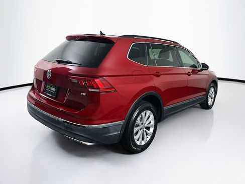 Used 2018 Volkswagen Tiguan SE image 9