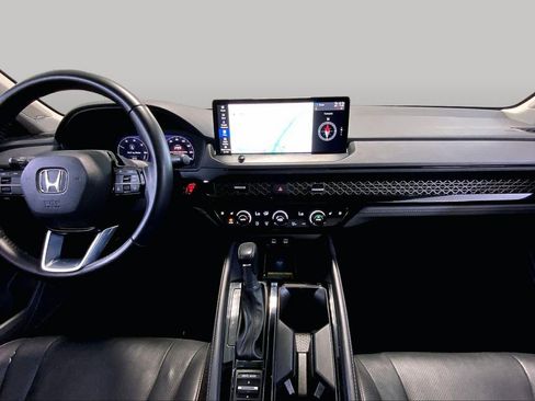 Used 2023 Honda Accord Touring image 15