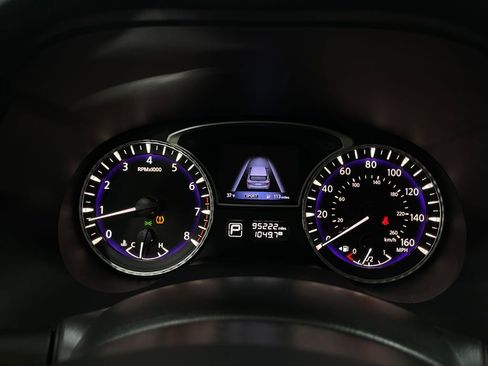 Used 2019 INFINITI QX60 Luxe w/ Essential Package image 24