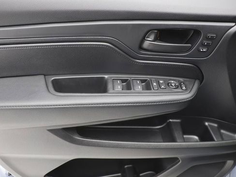 Used 2025 Honda Odyssey Sport-L image 15
