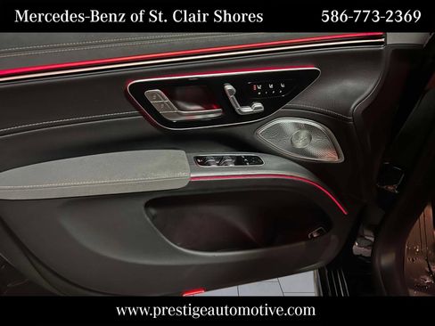 Certified 2023 Mercedes-Benz EQS 580 4MATIC SUV image 13