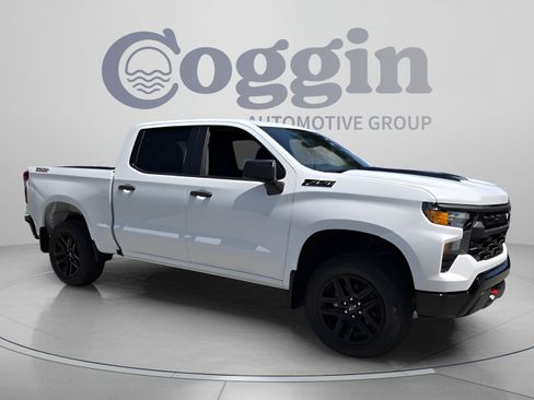New 2026 Chevrolet Silverado 1500 Custom Trail Boss w/ LPO, Dark Essentials Package AWD/4WD image 7