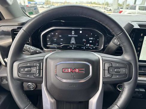 Used 2023 GMC Sierra 1500 Elevation image 26