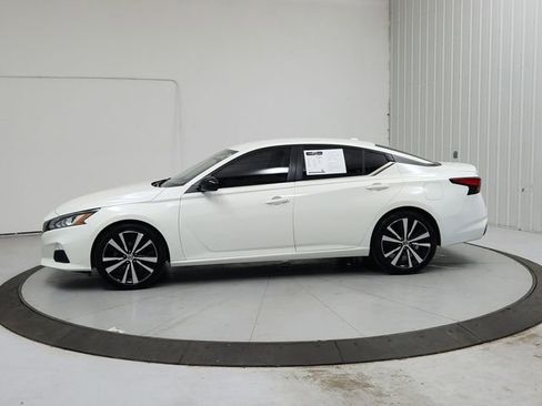Used 2022 Nissan Altima 2.5 SR image 4
