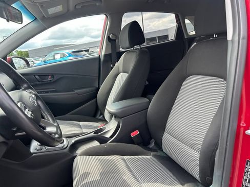Used 2021 Hyundai Kona SEL AWD/4WD image 9