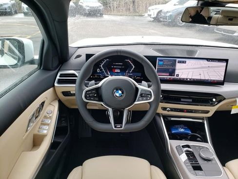 New 2026 BMW 330i xDrive Sedan w/ M Sport Package AWD/4WD image 9