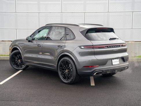 New 2026 Porsche Cayenne AWD/4WD image 3