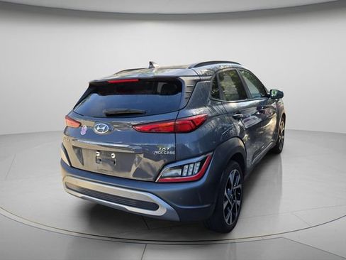 Used 2023 Hyundai Kona Limited w/ Cargo Package FWD image 6