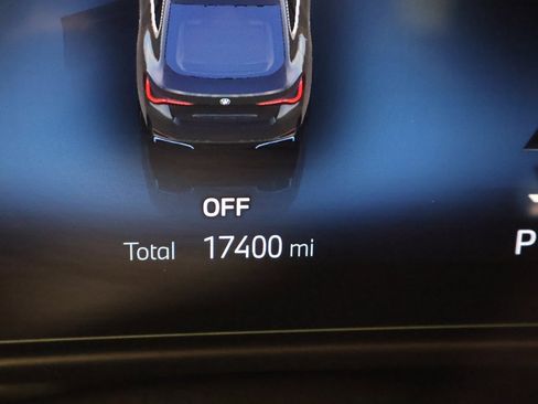 Used 2024 BMW i4 eDrive35 w/ Premium Package image 40