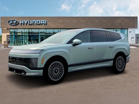 New 2026 Hyundai Ioniq 9 Calligraphy AWD/4WD image 2