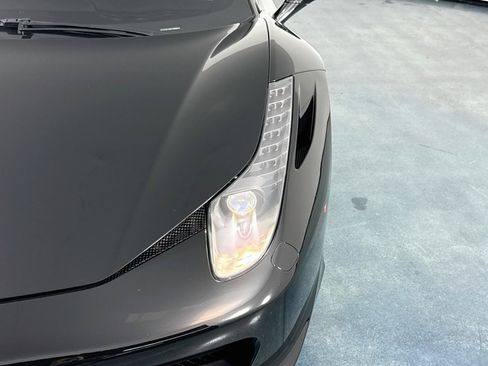 Used 2014 Ferrari 458 Italia Coupe RWD image 55