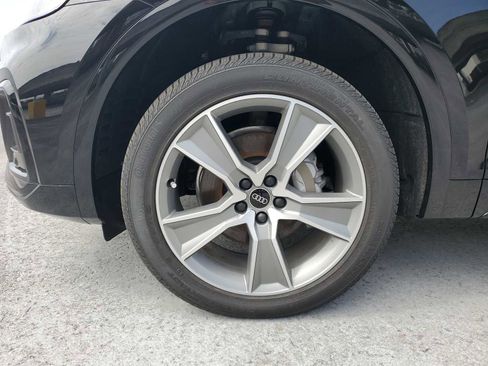 Certified 2025 Audi Q5 2.0T Premium w/ Convenience Plus Package image 10