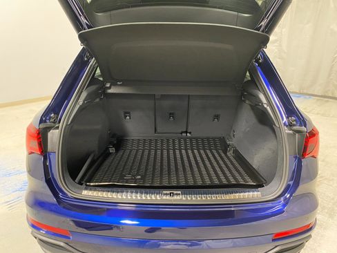 Used 2024 Audi Q3 2.0T Premium Plus image 28