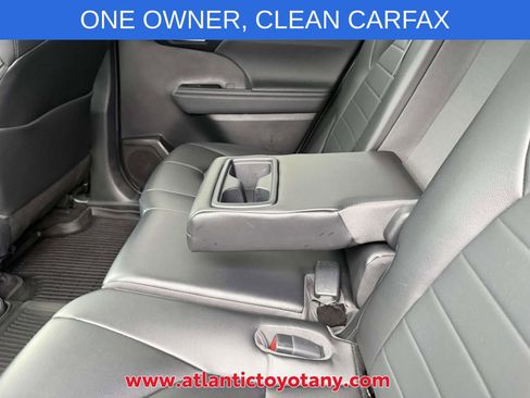 Used 2023 Toyota Highlander XLE AWD/4WD image 18