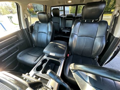 Used 2018 RAM 3500 Laramie w/ Sport Appearance Group image 14