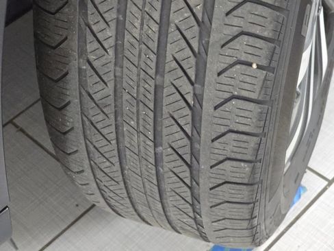 Used 2022 Mercedes-Benz GLB 250 4MATIC image 11