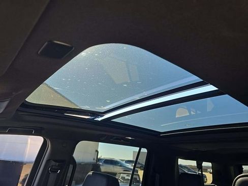 Used 2023 Chevrolet Suburban RST w/ Luxury Package image 10