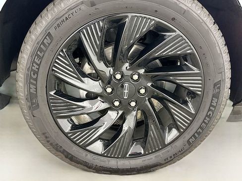 New 2025 Lincoln Navigator L Reserve w/ Jet Appearance Package image 34