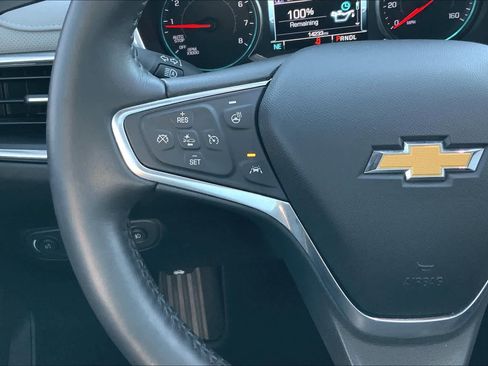 Used 2018 Chevrolet Equinox Premier image 23