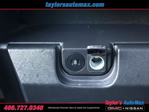 Used 2023 Ford F350 XLT image 30