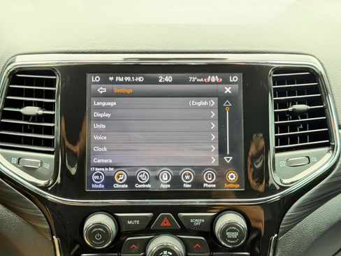 Used 2021 Jeep Grand Cherokee Laredo X AWD/4WD image 63