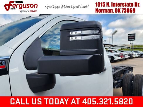 New 2026 GMC Sierra 3500 Pro w/ Convenience Package AWD/4WD image 17