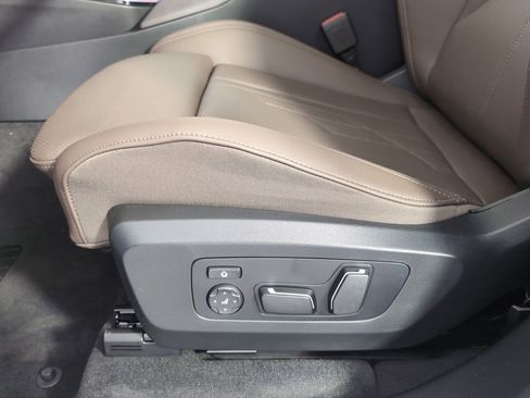 Used 2026 BMW X3 xDrive30 w/ Convenience Package image 11