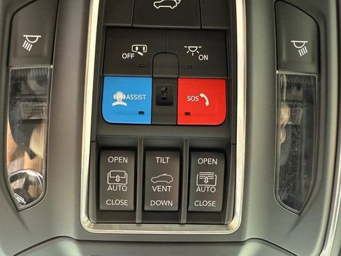 New 2026 Jeep Grand Cherokee Limited AWD/4WD image 29