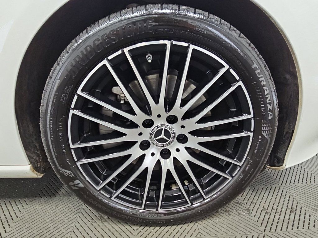 Used 2024 Mercedes-Benz C 300 Sedan image 48