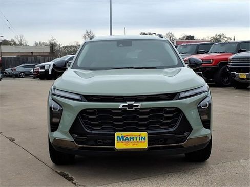 New 2026 Chevrolet Trax ACTIV w/ Driver Confidence Package image 2