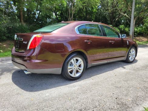 Used 2009 Lincoln MKS FWD image 7