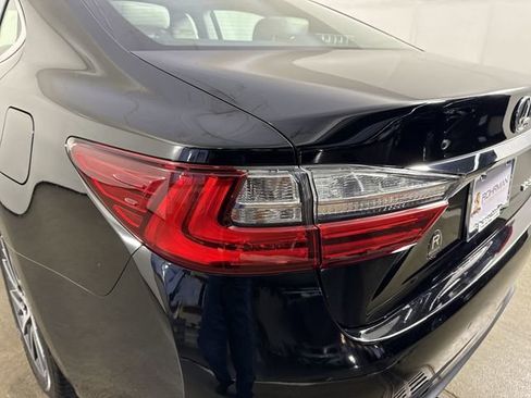 Used 2017 Lexus ES 350 image 30