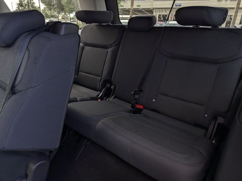 New 2026 Ford Expedition Active RWD image 9