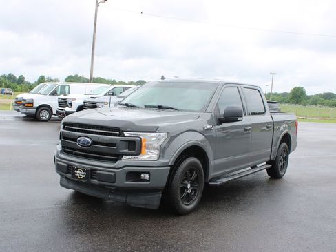 Used 2020 Ford F150 XLT w/ Equipment Group 302A Luxury RWD image 4