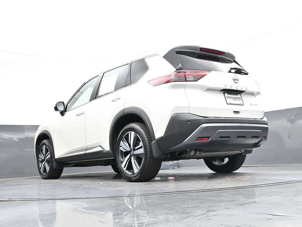 Certified 2023 Nissan Rogue SL w/ SL Premium Package AWD/4WD image 38