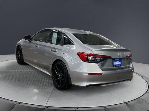 Certified 2024 Honda Civic Sport image 3