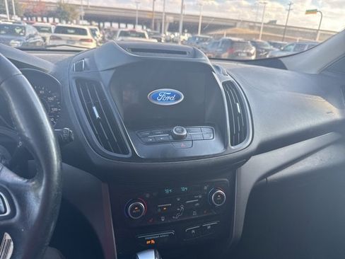 Used 2018 Ford Escape SEL image 8