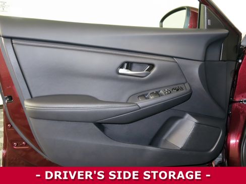 Certified 2025 Nissan Sentra SV image 5